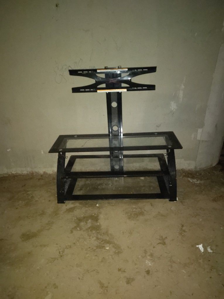Glass Entertainment Center With Flat Screen Mount