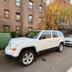 2015 Jeep Patriot Latitude – Excellent Condition