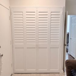 FREE Window Shutters (ESTIMATES & SAME DAY PRICING)- Premium Hard Wood, Plantation Style, Interior Window Treatments. Persianas de Madera. Se Habla Es