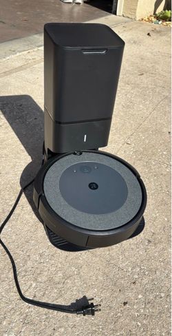 Roomba IRobot Self-Empty Vacuum