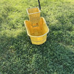 Mop bucket