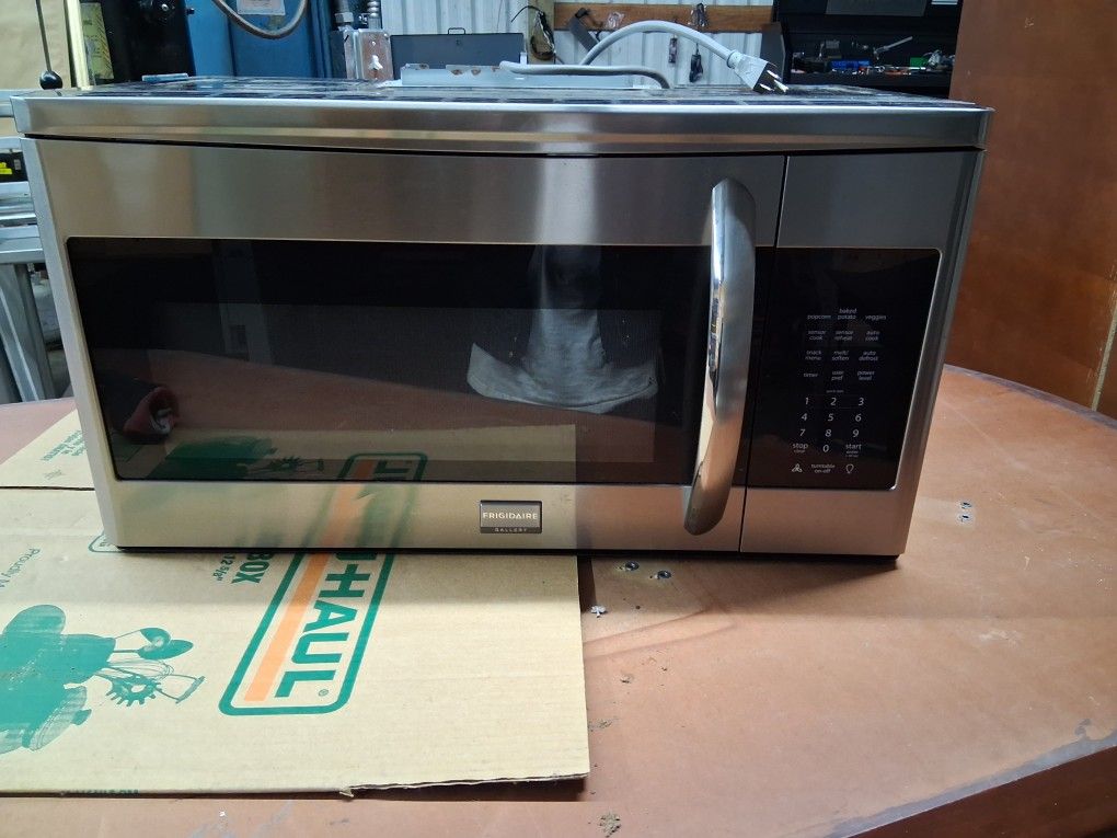 Frigidaire Microwave