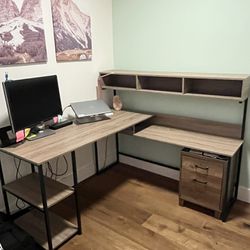 L-Shaped Desk With Storage Areas 