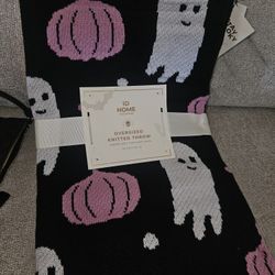 Rare Hard To Find Halloween Blanket Throw