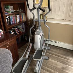 Schwinn Elliptical 420