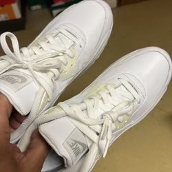 Air Max 90 Triple White “Full Grain Leather”