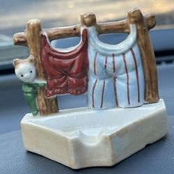 Vintage Cute Novelty Match Cigarette Holder Clothesline Ashtray Occupied Japan