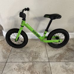 Kids 12 Inch Co Op Rev 12 Balance Bike