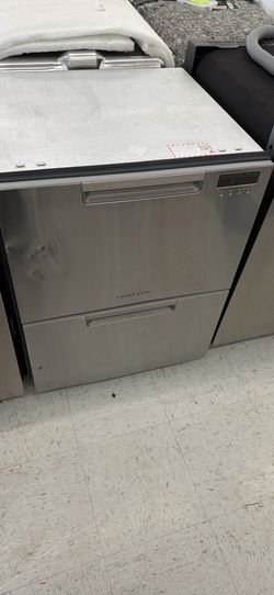 💥Great Deal💥 Fisher & Paykel - 24" Front Control Built-In Dishwasher - Stainless Steel