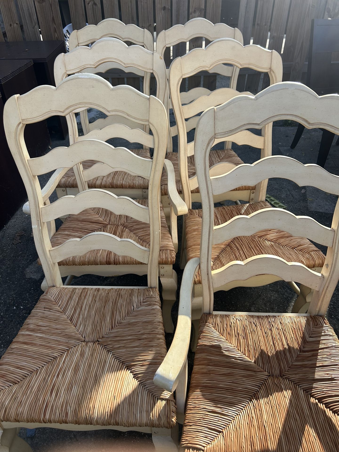 6 Chairs