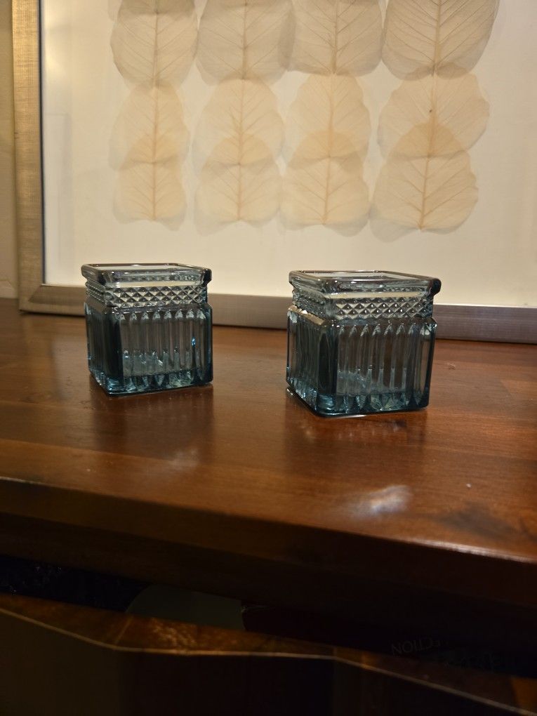 Set of 2 Blue Glass Candle Holders – Cute & Shiny
