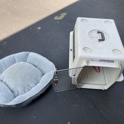 Dog Crate And Bed For Smaller Dog. 