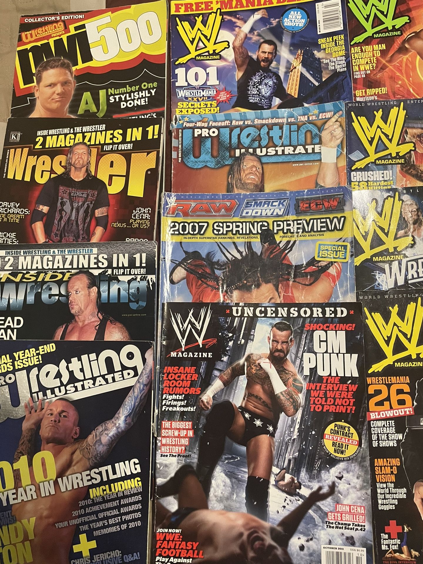 Wwe Magazines And dvds 