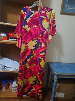 Mildred's Of Hawaii Multicolored L/S Dress Size 10 Vintage