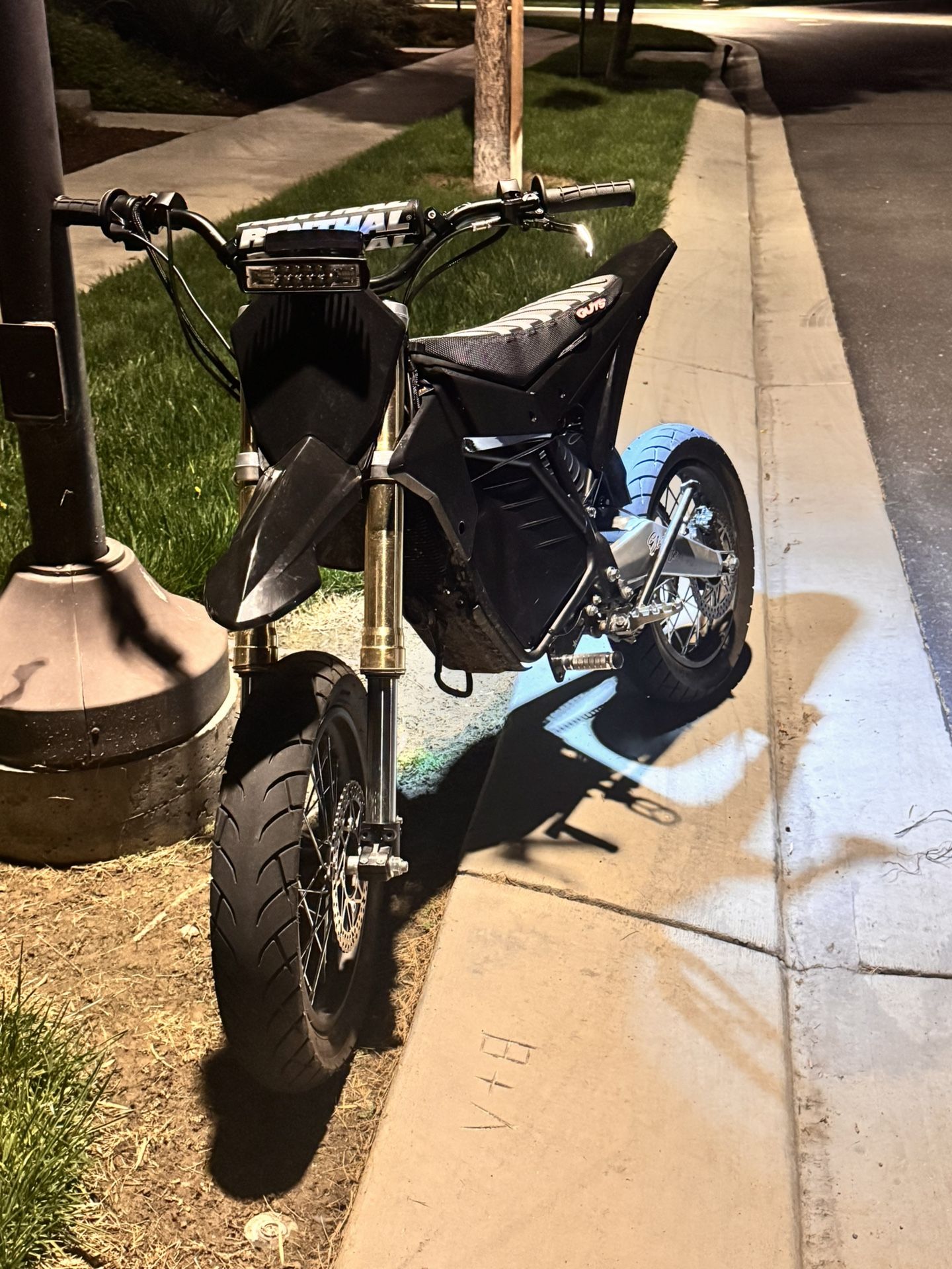 Moddded Rtr Rizzler modded rtr 3.7 obo (only trading for modded super or p-51 with cash on ...