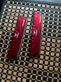 V-Color T-Force Vulcan Z DDR4 desktop RAM 2x8gb