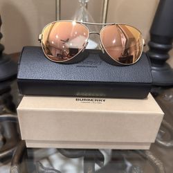 Women’s Burberry Sunglasses