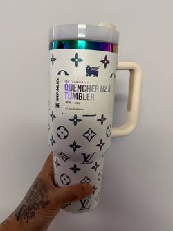 Stanley Quencher H2.0 Tumbler 40oz