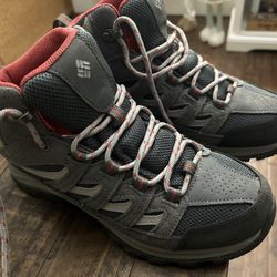 Women’s Columbia Hiking Boots