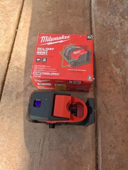 Milwaukee M12 Laser Tool Only New