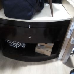 Night stand