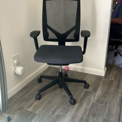 Ergo desk chair - Excellent Condition