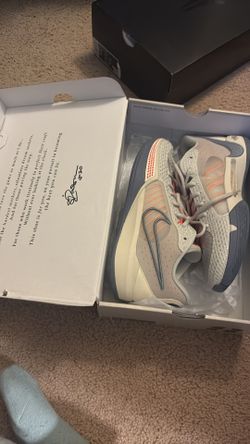 Sabrina Bball Shoe