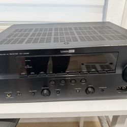 YAMAHA RX-V2065 7.2 channel A/V receiver - 5 HDMI