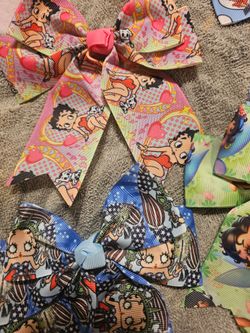 Hair bows