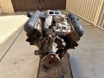 Oldsmobile 1970-72 350ci Engine and Stand