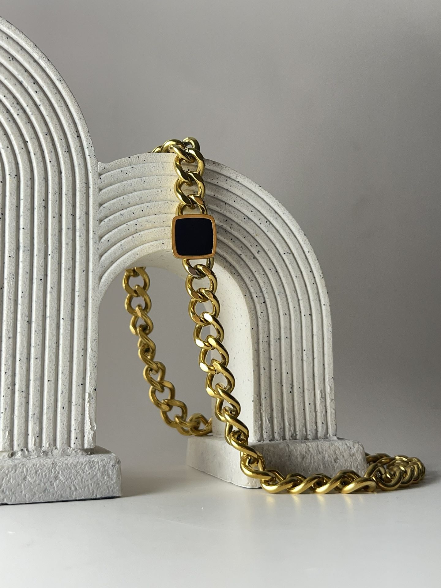 Black stone chain Cuban link necklace for women men 18k plated stainless steel