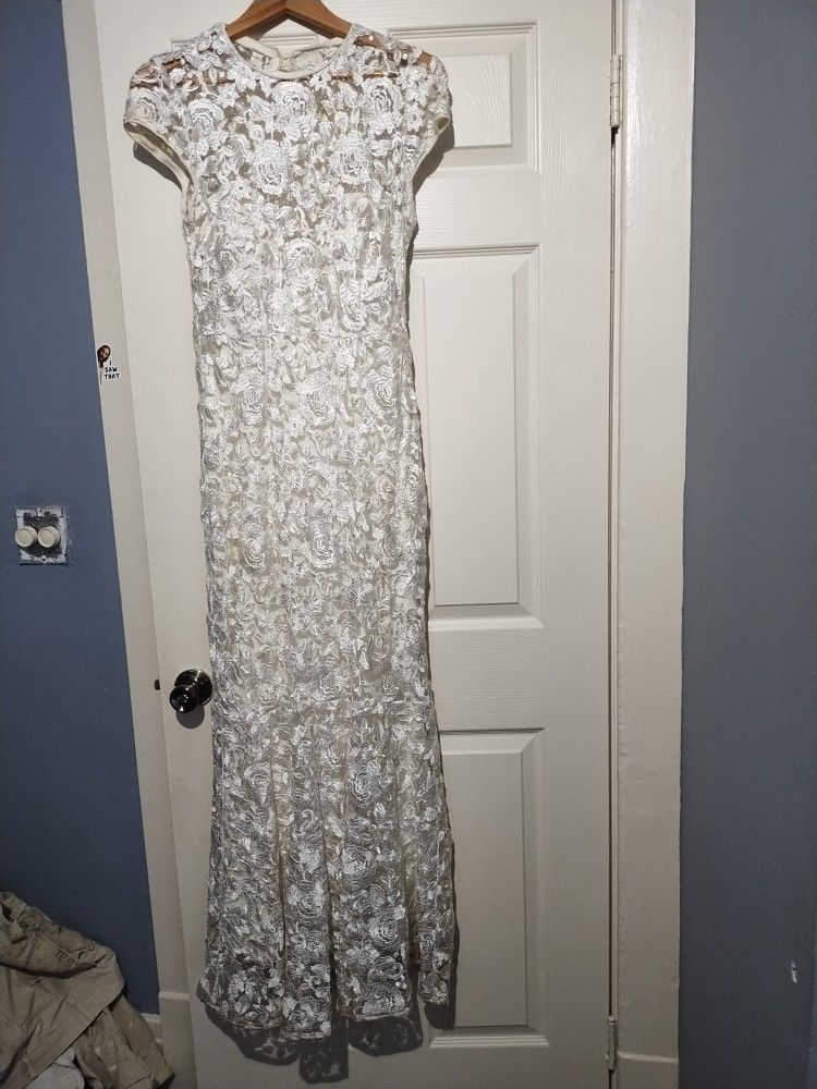 Wedding Gown $100