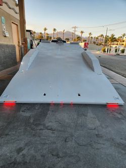 Brand New hydraulic car hauler