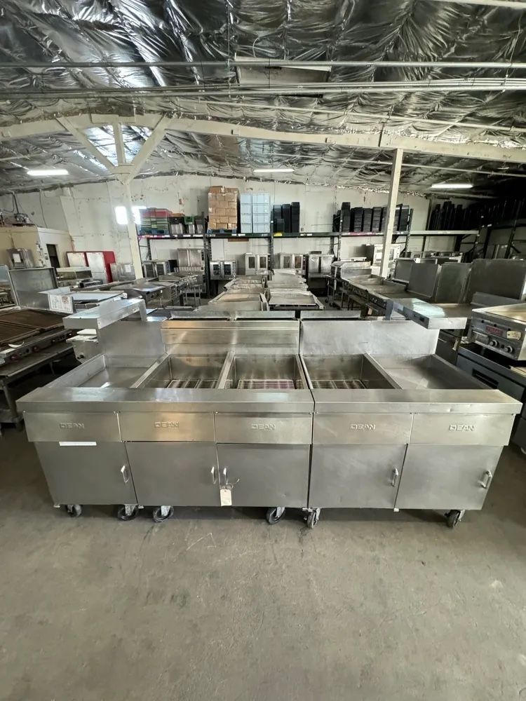 Triple Fryer With Fry Baskets DEAN