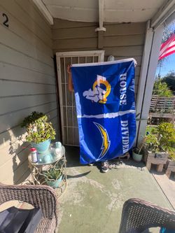 Rams Chargers house Divided flag size 5’x3’