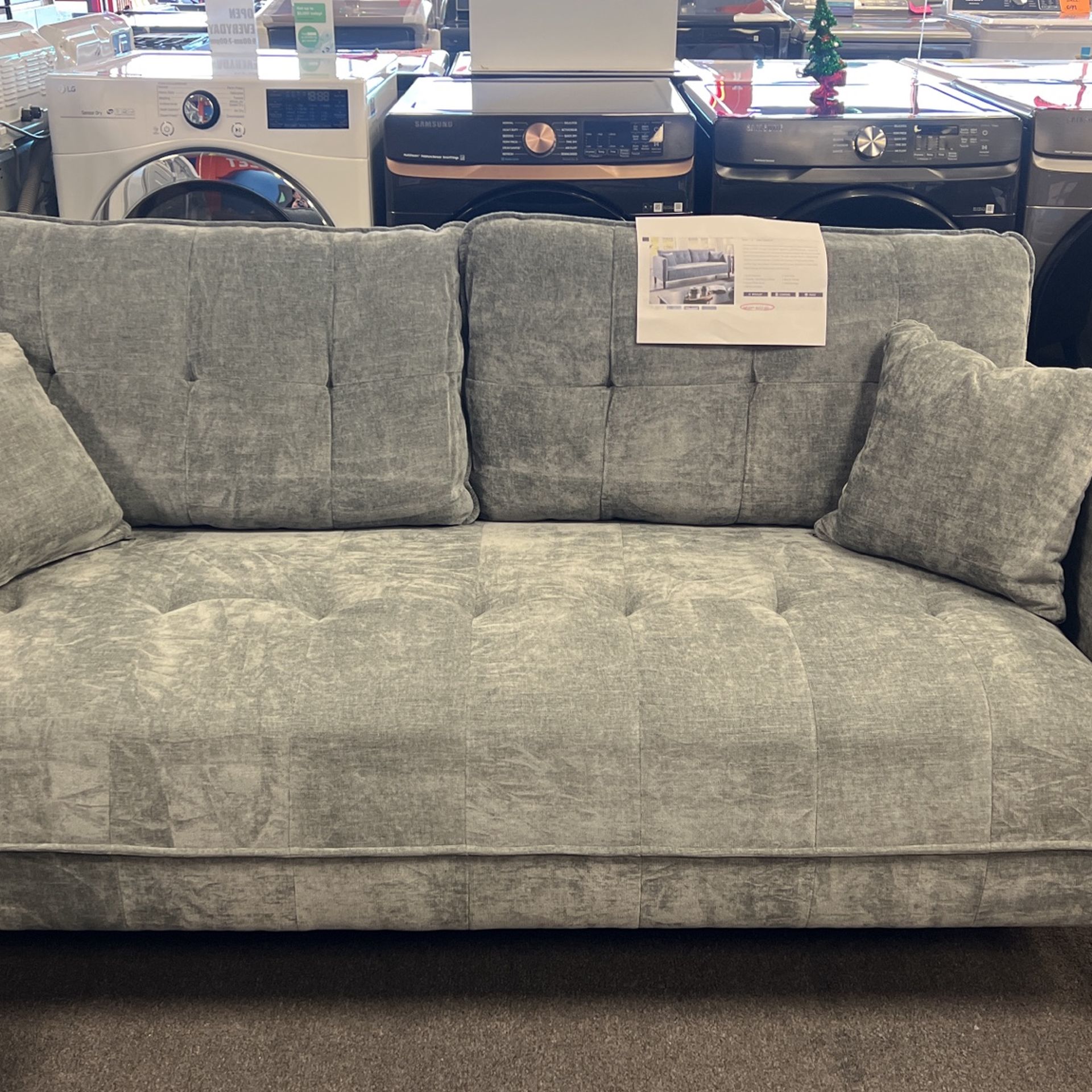 SOFA SET ON SALE NOW‼️