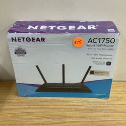 NETGEAR AC1750 SMART WIFI ROUTER HIGH POWER ANTENNAS.