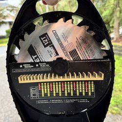 Freud Dado Set - 8" Diameter, 12 Teeth, 5/8" Arbor