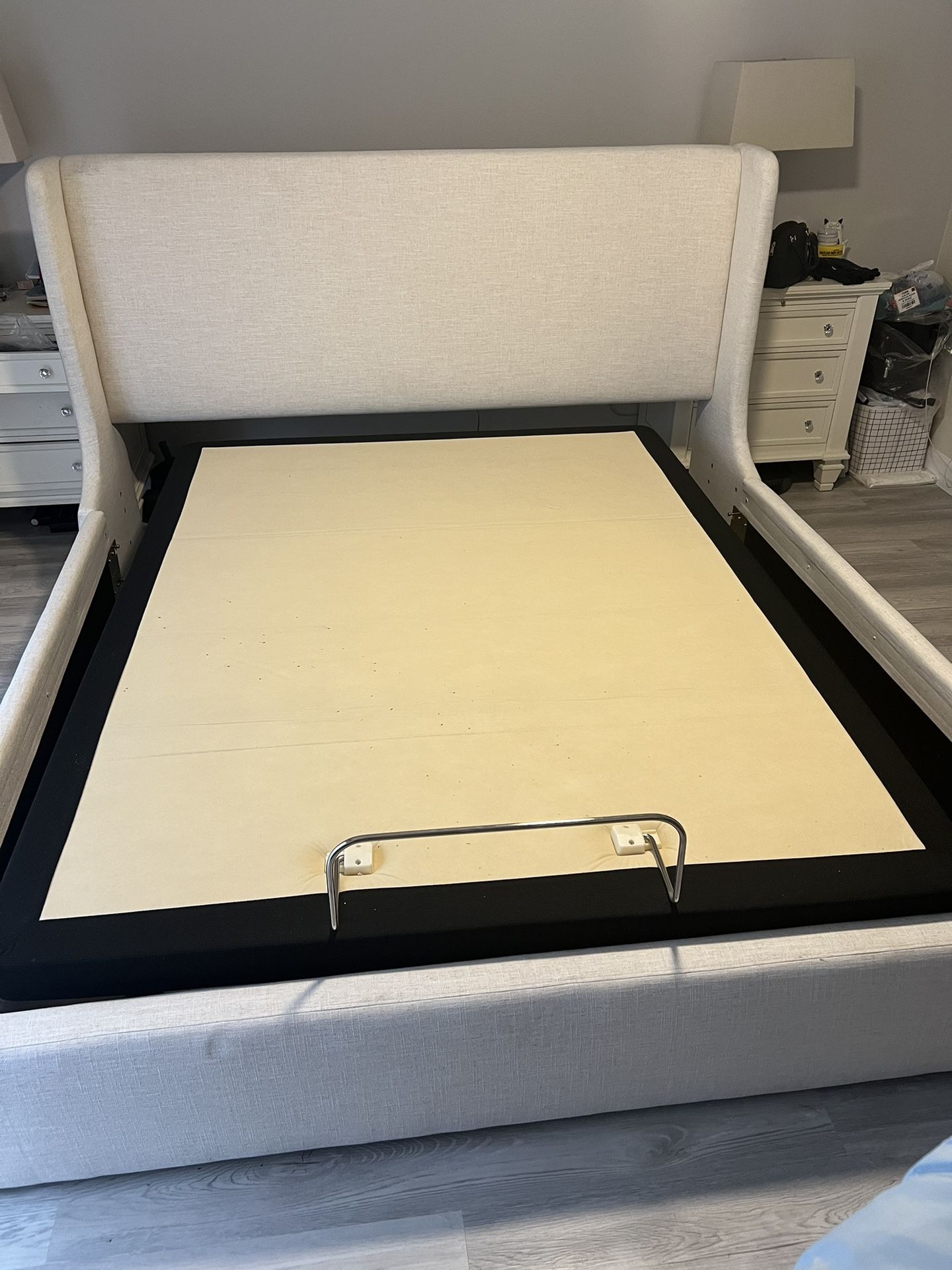 ** MUST GO ** Castlery Dalton Bed Frame —-FREE