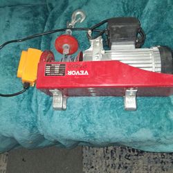 Electric.\nEngine hoist