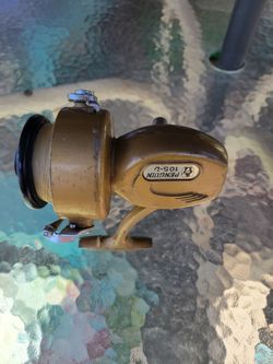 Vintage Penguin 105-D Spinning Reel