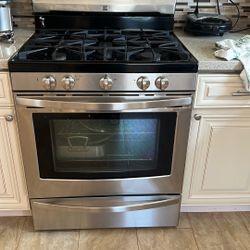 Kenmore Stove Range