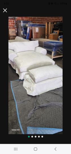 Hi Quality Lounge With Ottoman 250 OBO