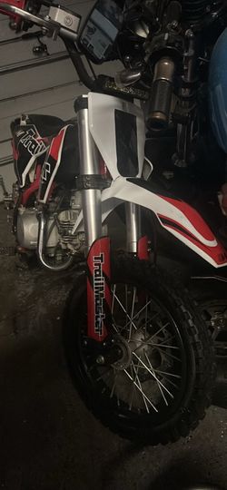 trailmaster 125 cc semi auto dirtbike