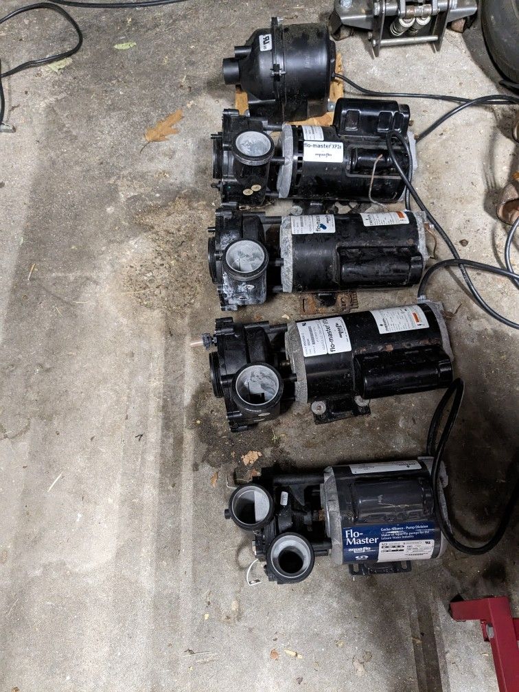 4 Flo Master Emerson Spa Or You Can Use It As A Pool Motor Whit A Sand Filter