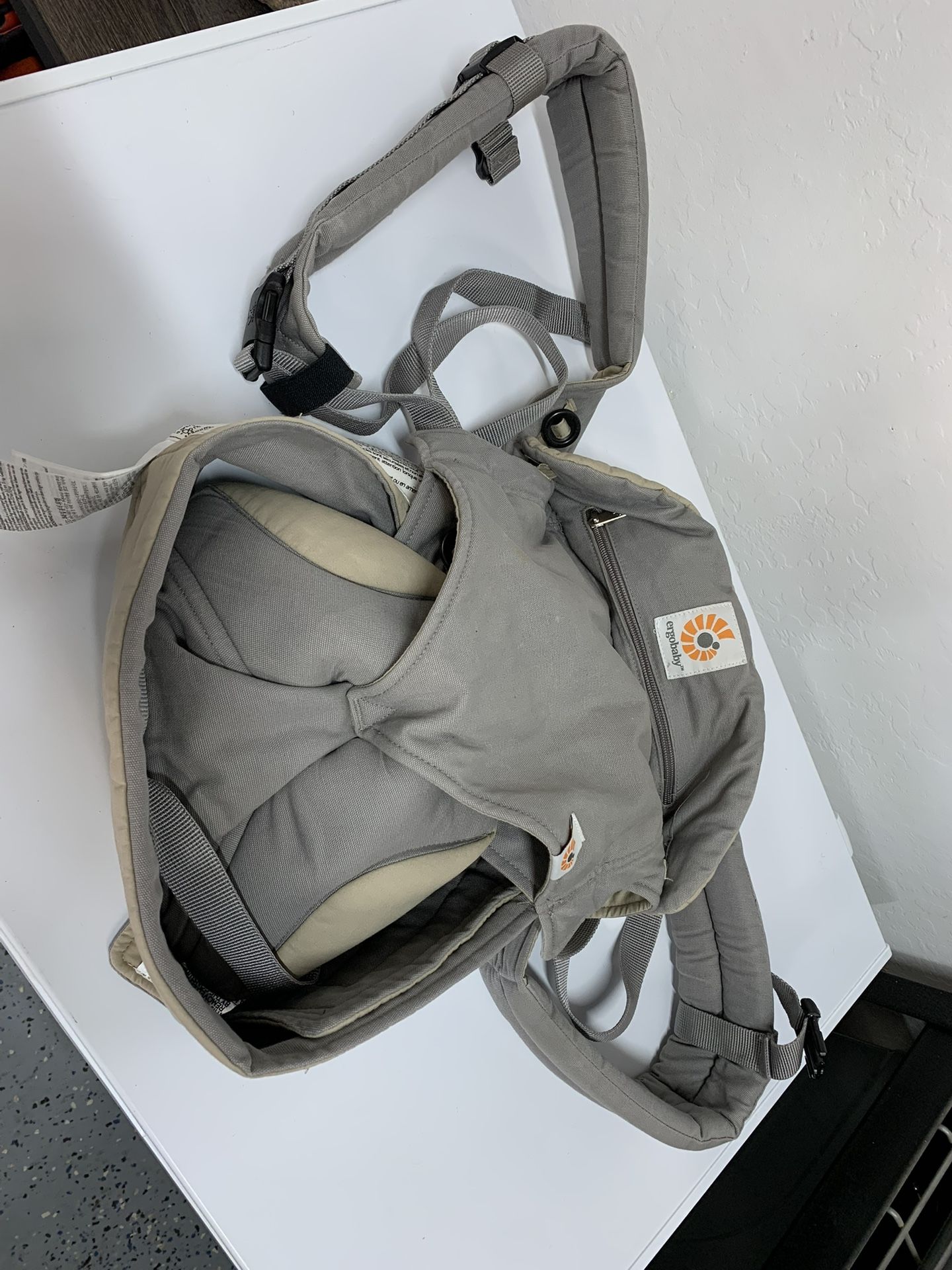 Ergo baby carrier