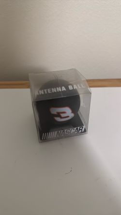 Rare new dale Earnhardt sr antenna ball