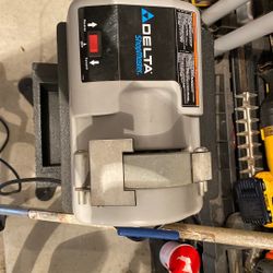 Delta ShopMaster Utility Sharpener
