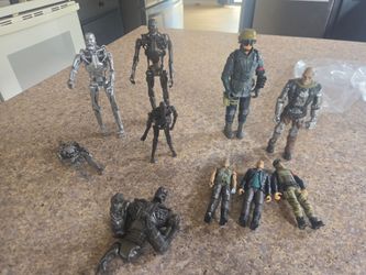 Terminator rise up and salvation action figures