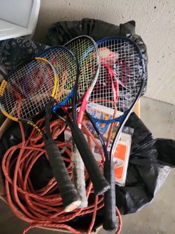4 tennis rackets